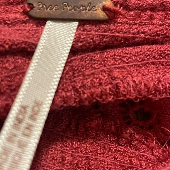 Free People Embroidered Women's Top - Picture 7 of 7